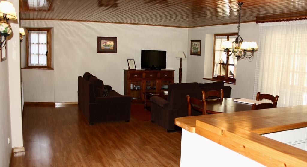 Apartamentos Deth Camin Reiau Arties Exterior foto