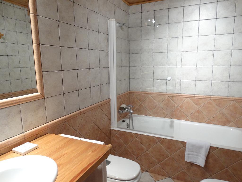Apartamentos Deth Camin Reiau Arties Exterior foto